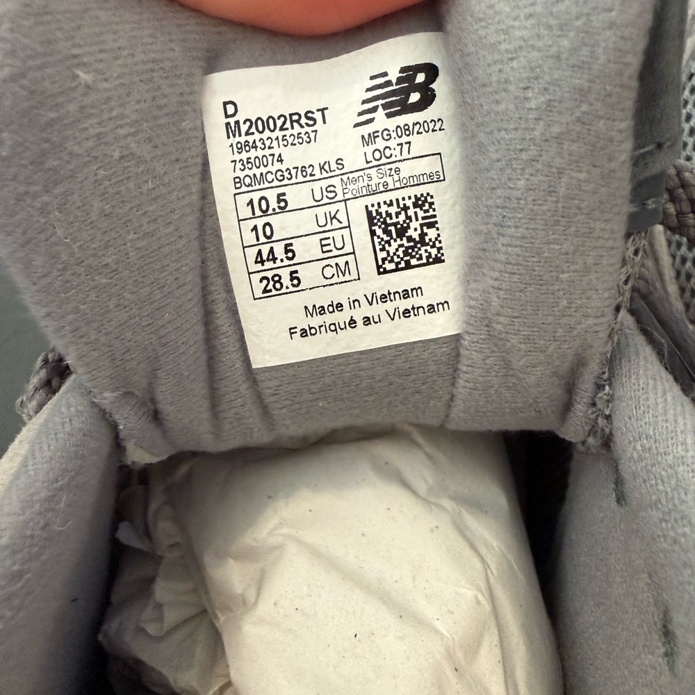 New Balance 2002r Men’s Sneakers - Picture 5 of 6